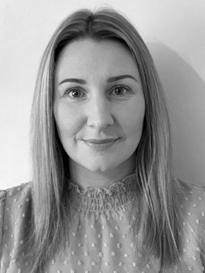 Laura Reilly photo r